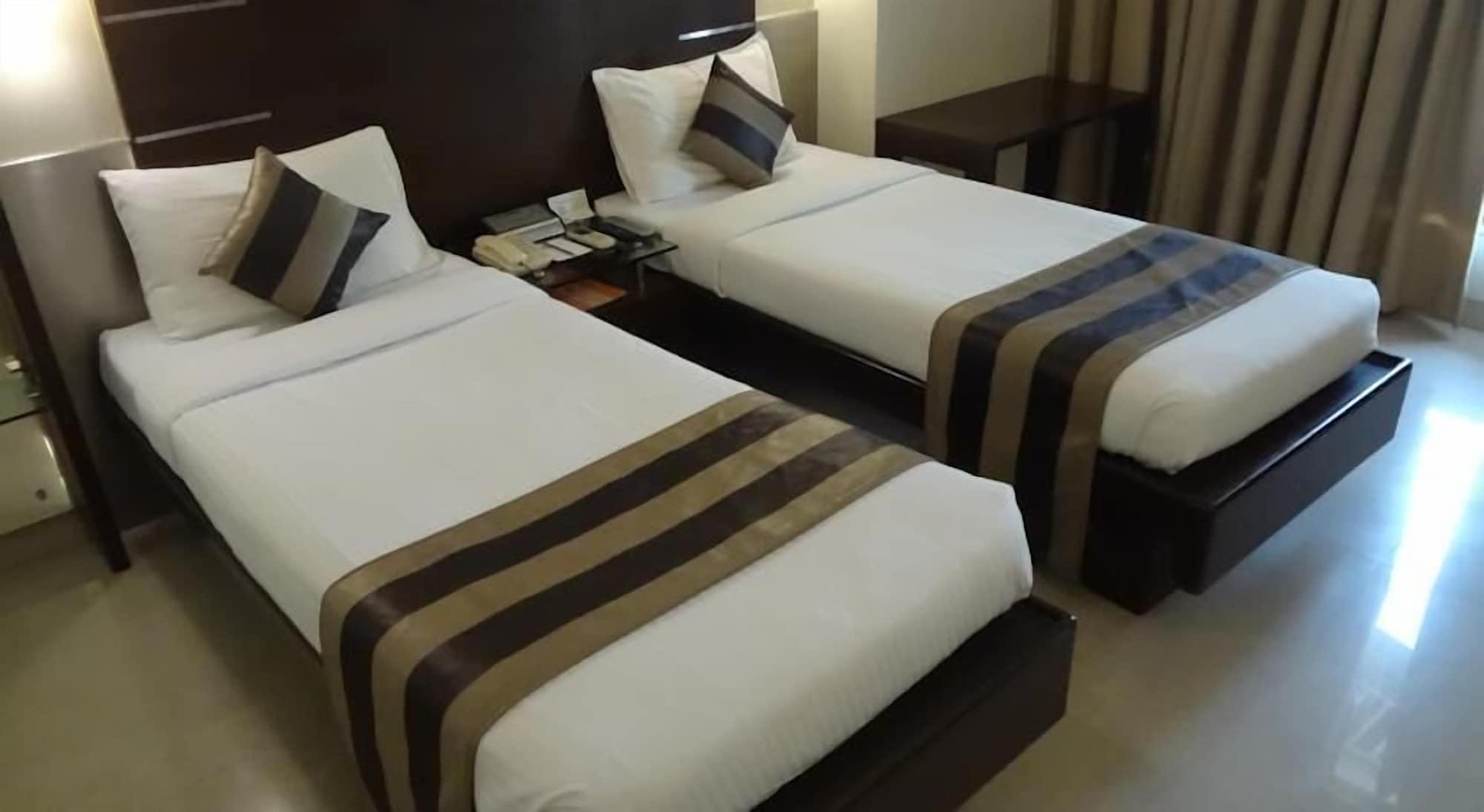 Hotel Suba Galaxy מומביי מראה חיצוני תמונה