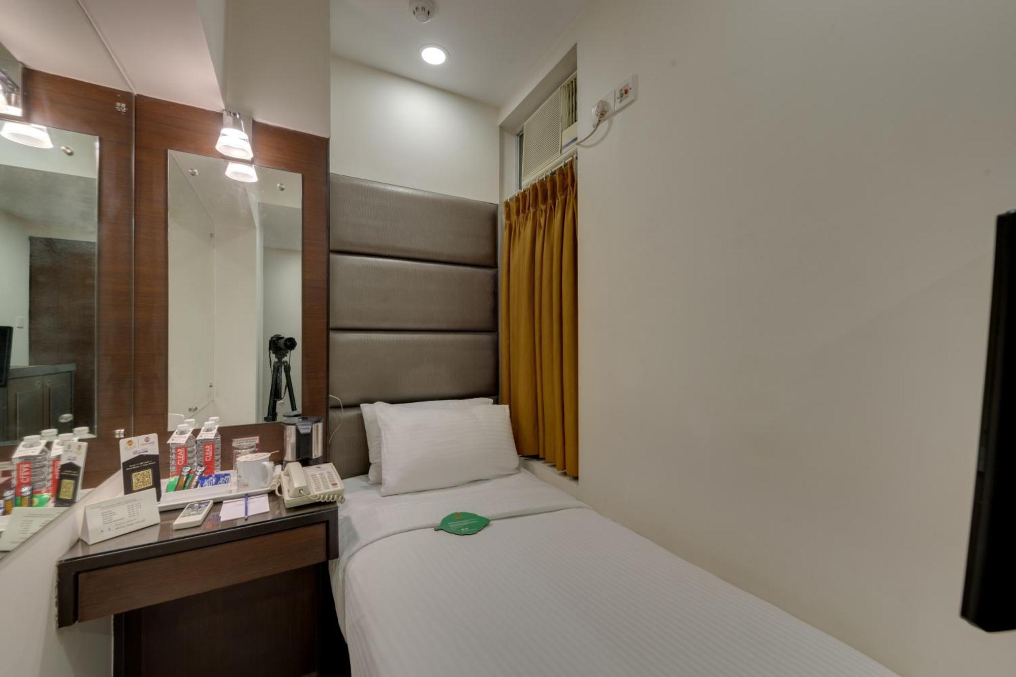 Hotel Suba Galaxy מומביי מראה חיצוני תמונה