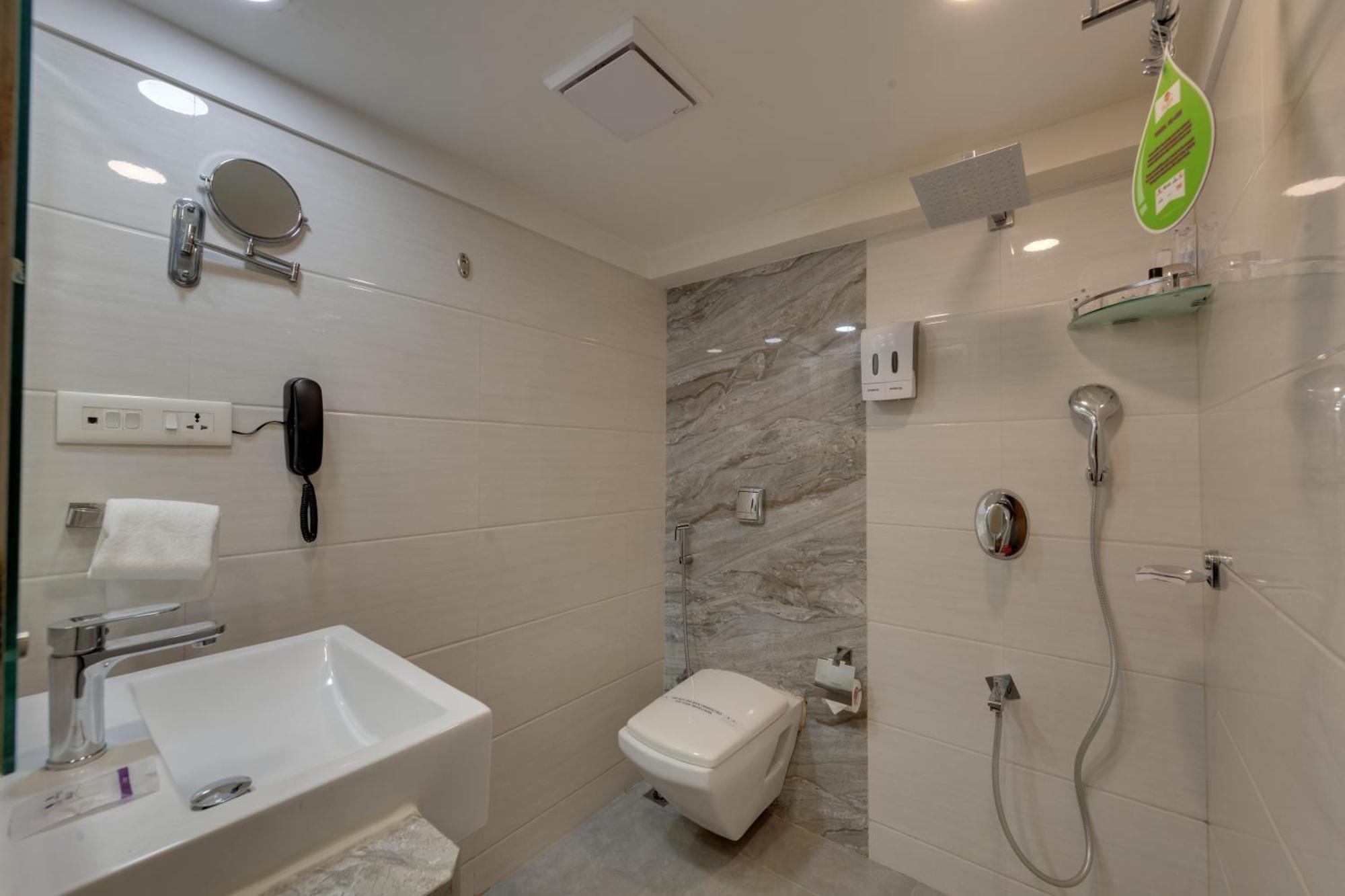Hotel Suba Galaxy מומביי מראה חיצוני תמונה
