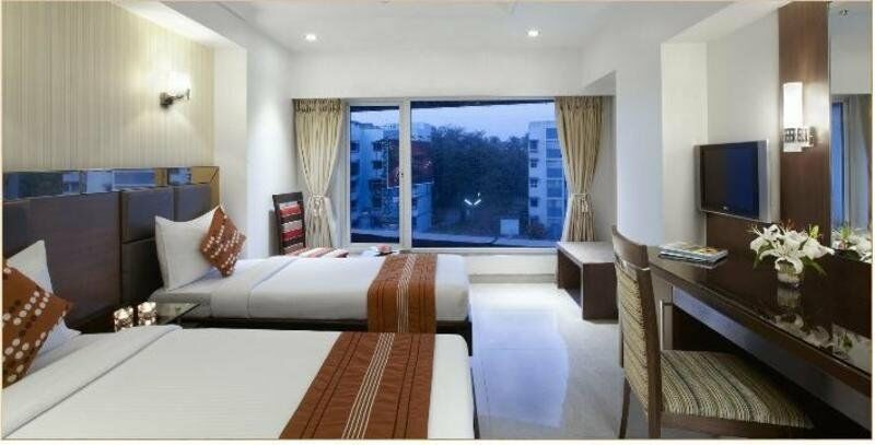 Hotel Suba Galaxy מומביי מראה חיצוני תמונה